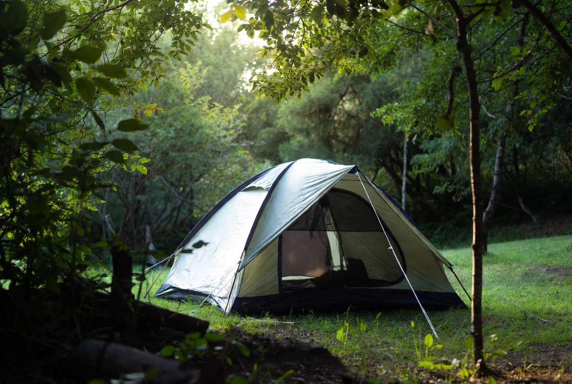 Pop Up Tent vs Dome Tent